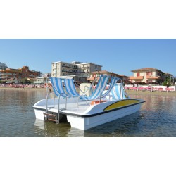 Alquiler (diario) Barco de pedales (6 plazas)